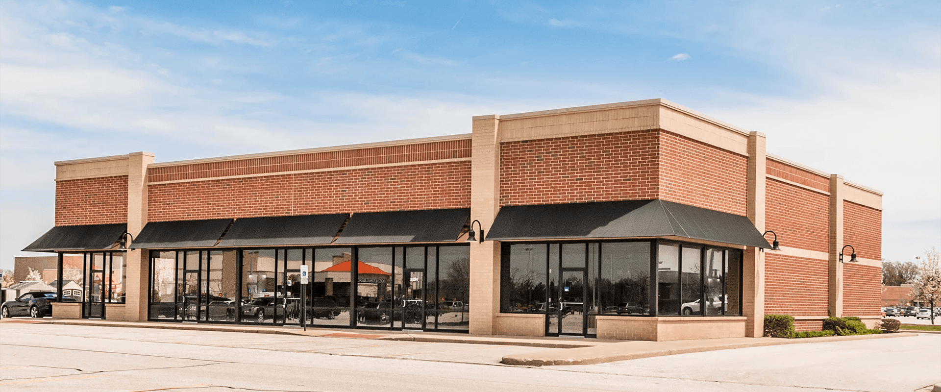 Retail building construction